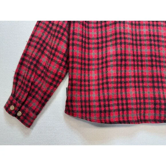 Woolrich Wome's Zip Up Cardigan Shirt Jacket Long Sleeve Size S Red Black Plaid - Picture 10 of 10